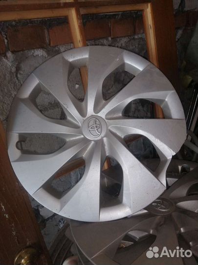 Колпаки corolla 170