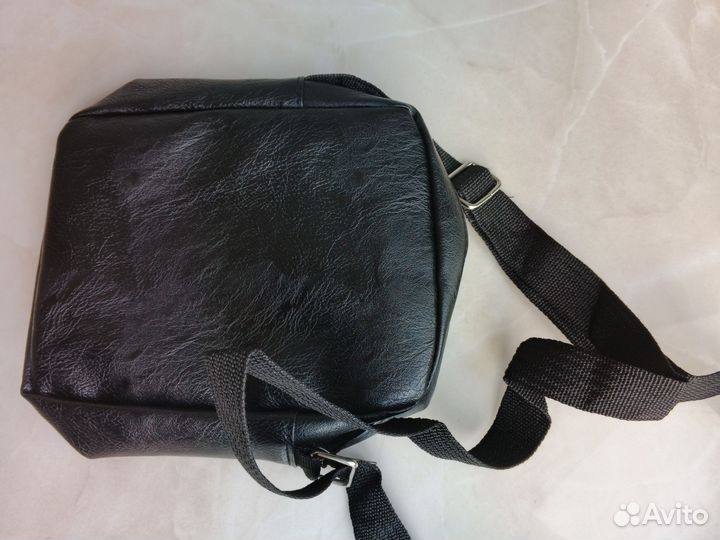 Сумочка мужская новая