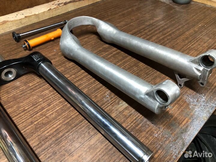 Вилка rock shox argyle RCT