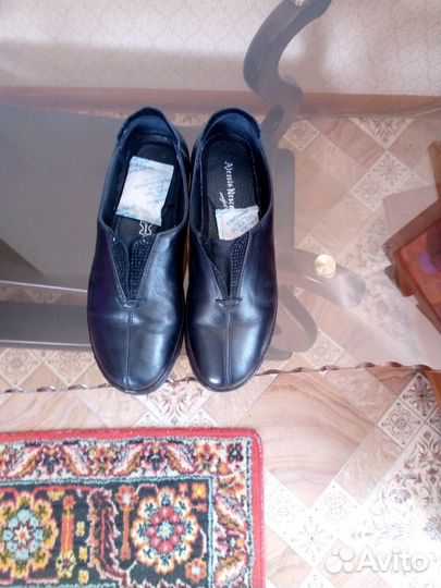 Продаю размер не подошёл размер 39