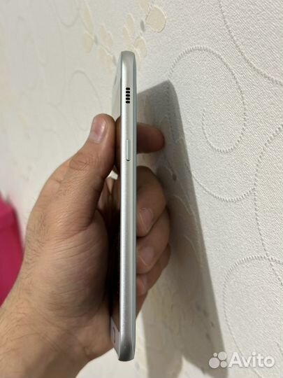 Samsung Galaxy A5 (2017) SM-A520F/DS, 3/32 ГБ