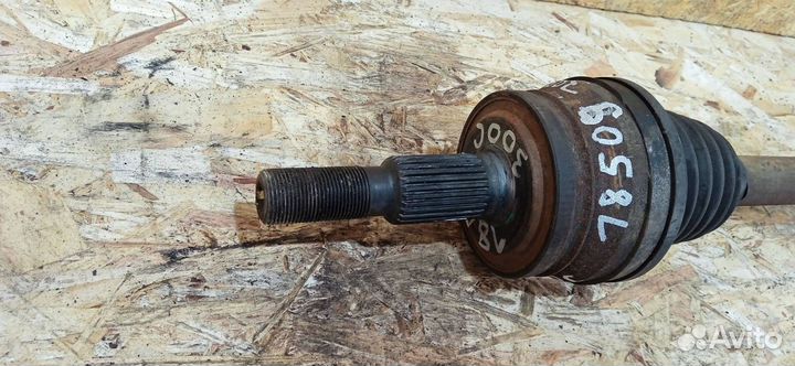 Полуось задняя левая Chrysler 300C 2007