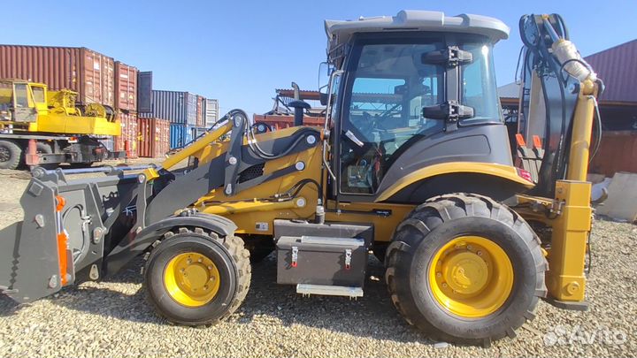 Экскаватор-погрузчик CASE 570 ST, 2023