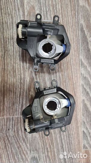 Противотуманная фара Toyota 1331403BPL