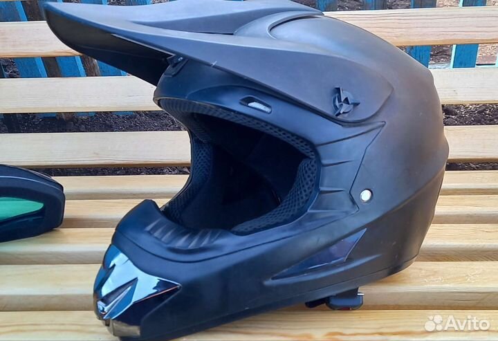 Мотошлем кроссовый бу