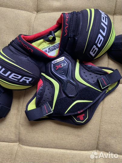 Нагрудник хоккейный bauer детский