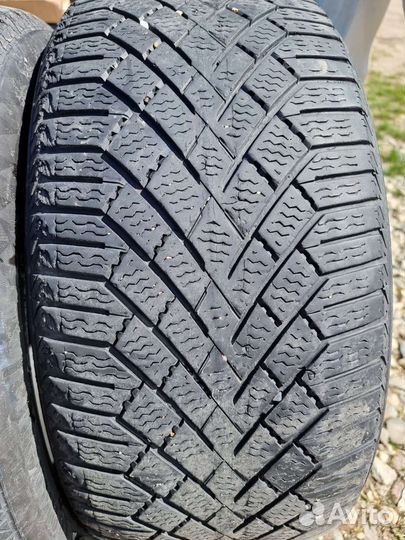 Continental ContiVikingContact 7 225/50 R17