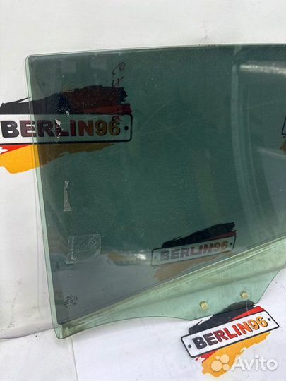 Стекло двери заднее правое Audi A6 Allroad cgwd