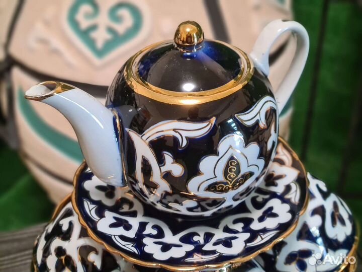 Узбекский фарфоровый сервиз 