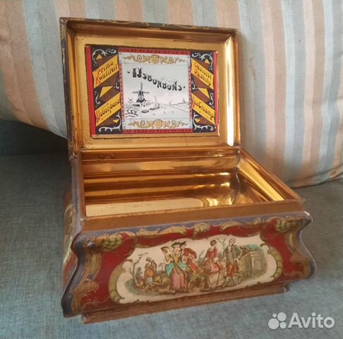 Ящик для конфет старина