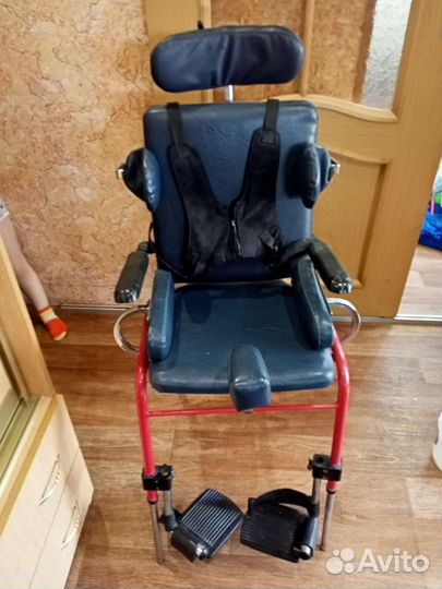 Кресло инвалидное