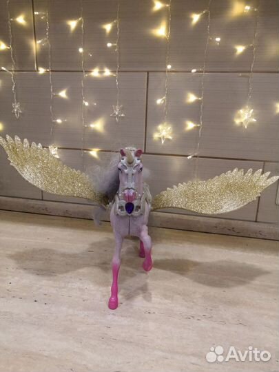 Лошадь Пегас Единорог