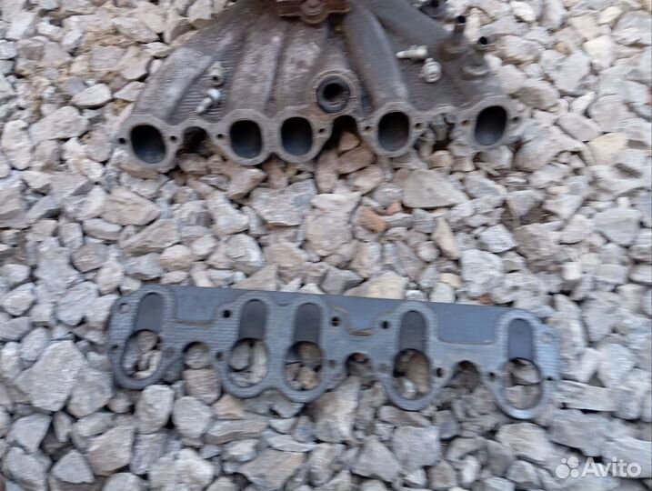 Впускной коллектор под карбюратор audi