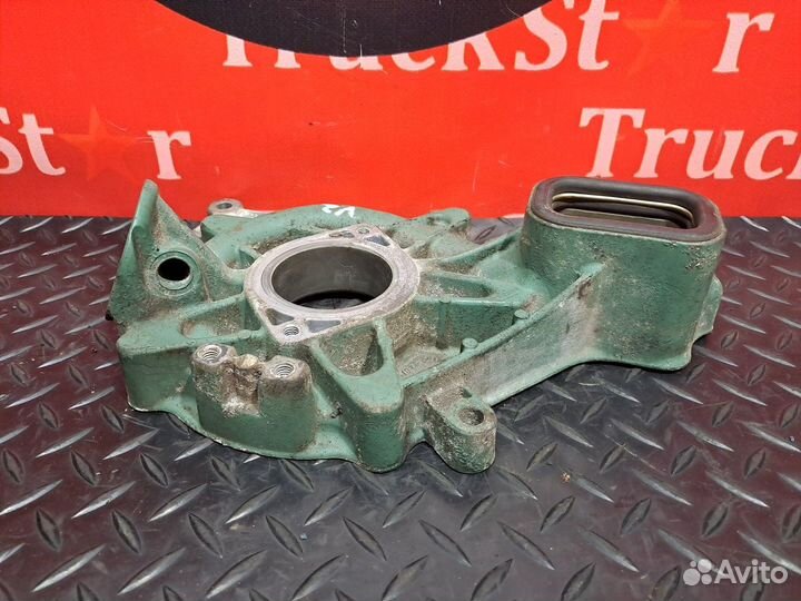 Корпус водяного насоса Volvo FH
