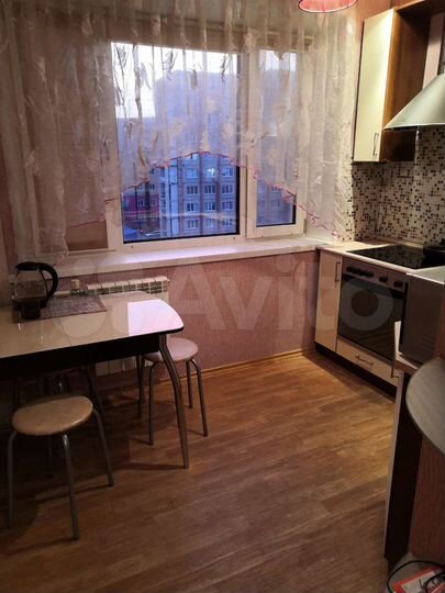 2-к. квартира, 45 м², 6/9 эт.