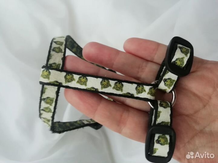 Шлейка для щенка Одежда М