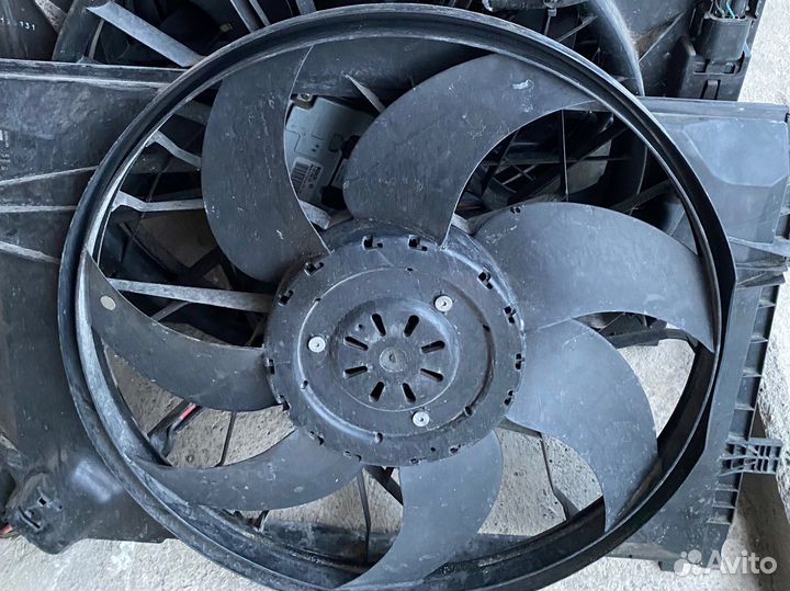 Электровентилятор Mercedes c203 w203 clk209 w209