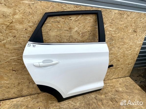 Дверь задняя правая Hyundai Tucson 3