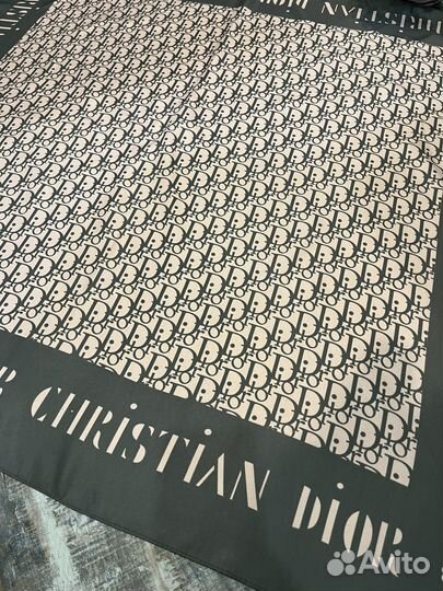 Шелковый платок Dior розовый с серым