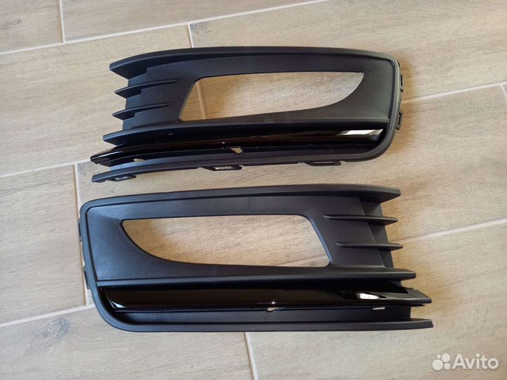 Volkswagen polo sedan решетка бампера