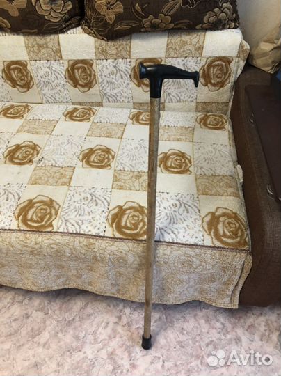 Трость для ходьбы деревянная