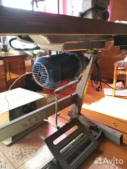 Швейная машинка производства Япония