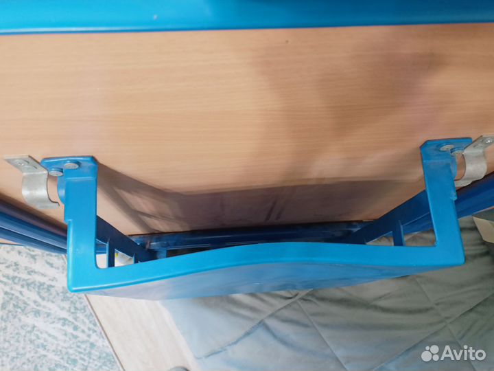 Детский стол и стул