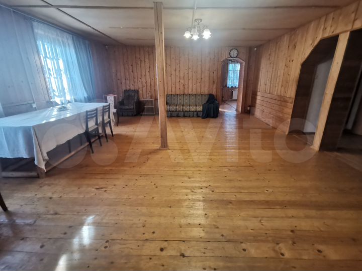 Дом 365 м² на участке 12 сот.