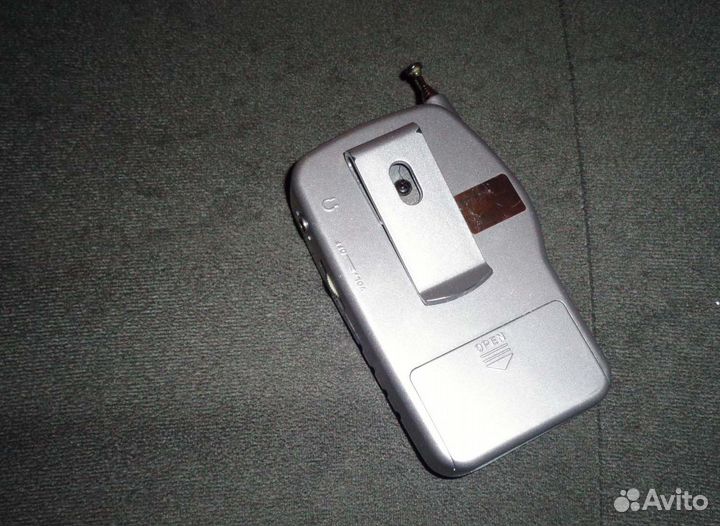 FM Радиоприемники Eplutus ep-7506 и ECB RS-2612