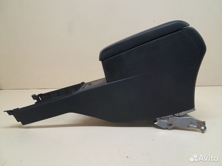 Б/У Б/У Консоль центральная