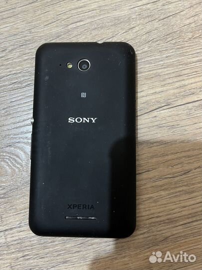 Телефон Sony Xperia E4G