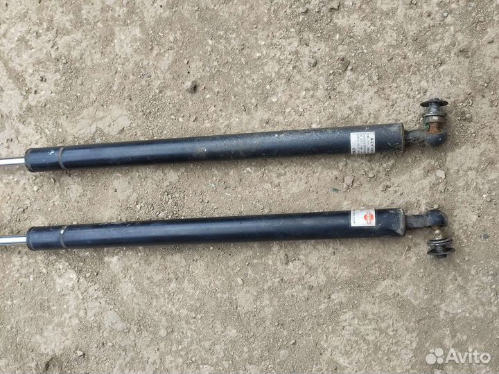 Стойки багажника Ниссан Санни у10 универсал