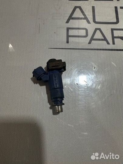 Топливная форсунка Kia Soul AM G4FC 2009