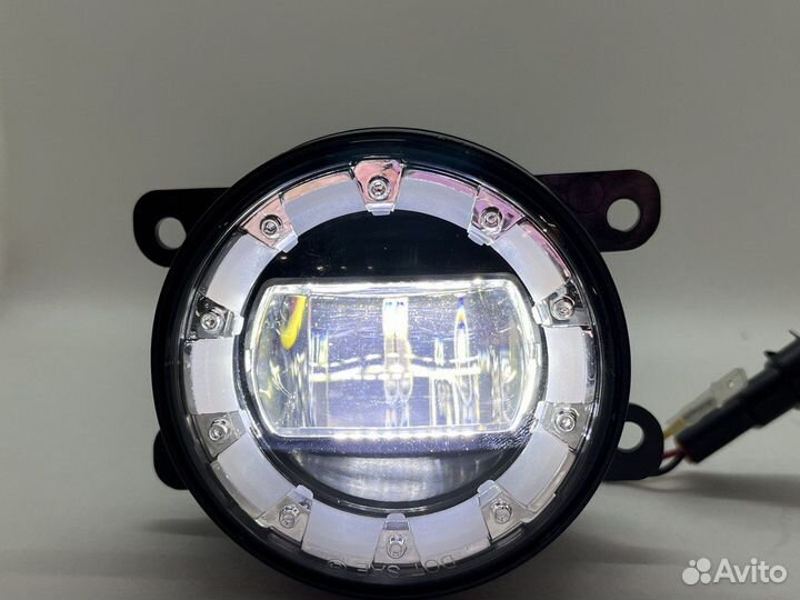 Противотуманные фары Ford Focus 2 рестайлинг