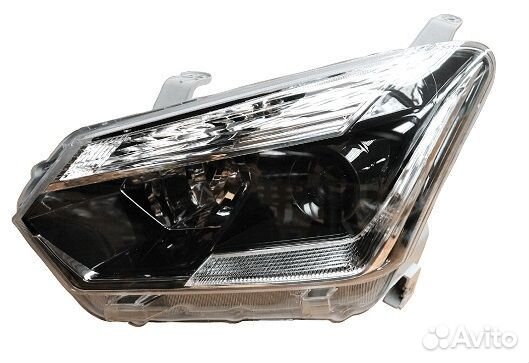 Фара левая Isuzu D-Max 2