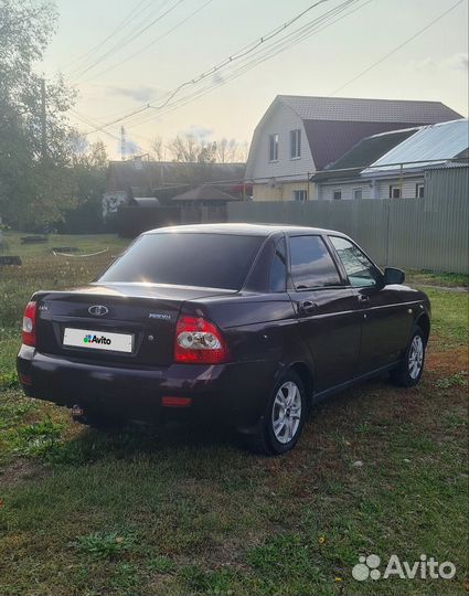 LADA Priora 1.6 МТ, 2012, 195 251 км