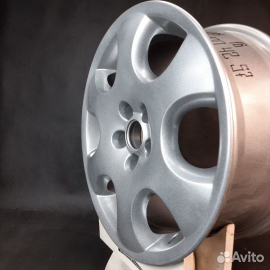 Литые диски R16 5x100 Volkswagen арт. 2-138