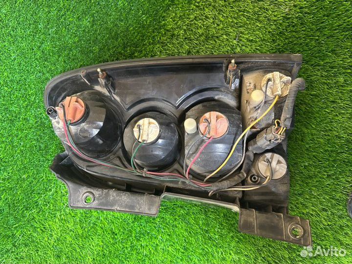 Фонарь задний задний левый Ssangyong Rexton 662LA