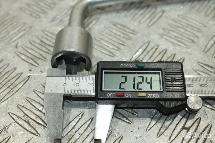 Ключ баллонный 21 мм