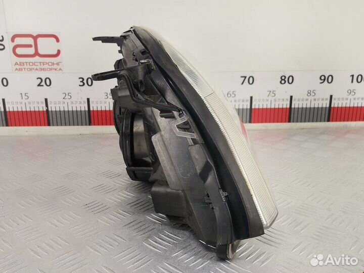 Фара передняя для Opel Vectra C 93171428