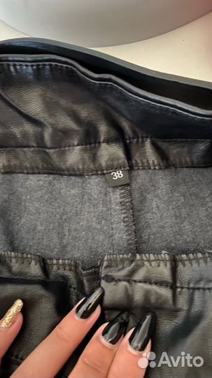 Продам кожаные шорты