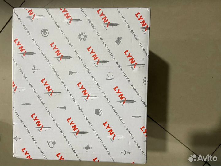 Шаровая опора Toyota Hilux