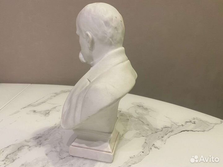 Фарфоровая статуэтка Бюст Шевченуо лфз