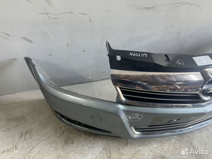 Бампер передний Opel Astra H 2007 13225746