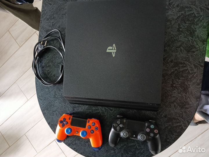 Sony playstation 4 pro 1tb