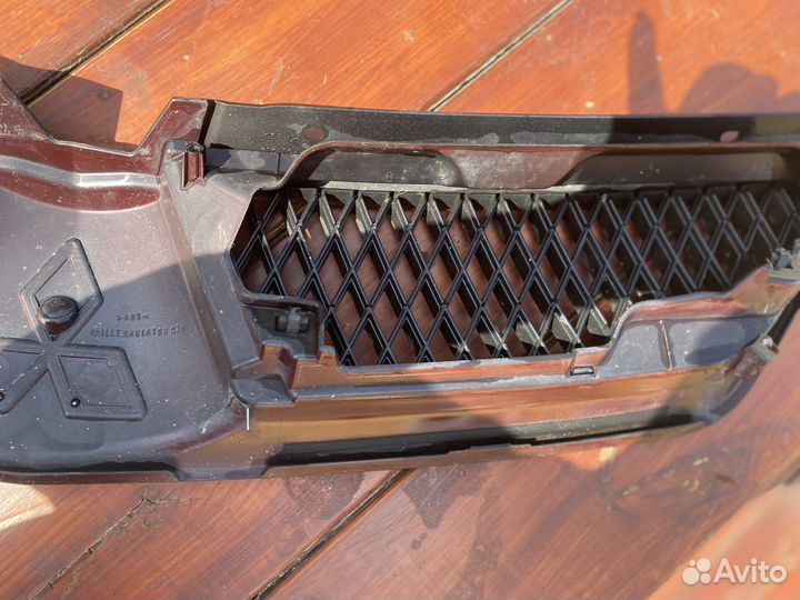 Решетка радиатора Lancer 9 +рамка+коврики