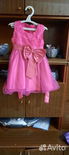 Нарядное платье для девочки