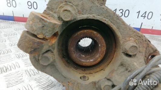 Ступица передняя левая hyundai santa FE 2 (NML17K9