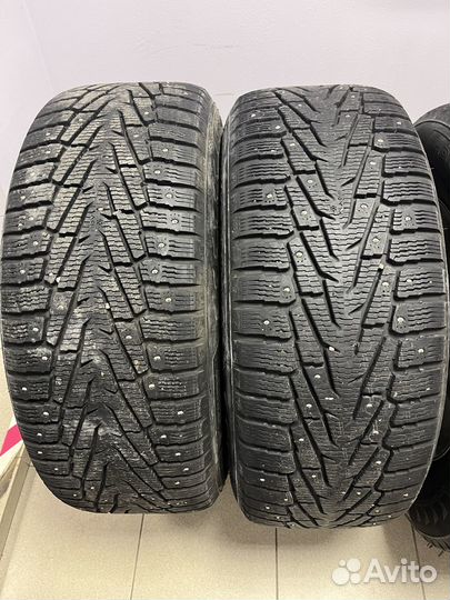 Колеса зимние шипованные в сборе на Лексус LX-570