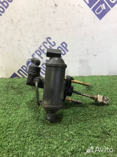 Главный цилиндр сцепления Kia Sorento кроссовер